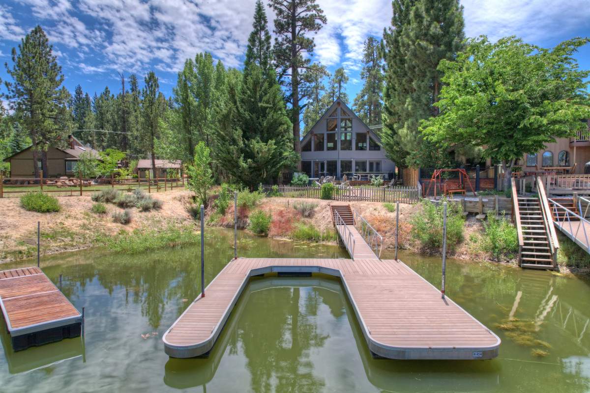 39832 Lakeview Dr 39832 Lakeview Dr