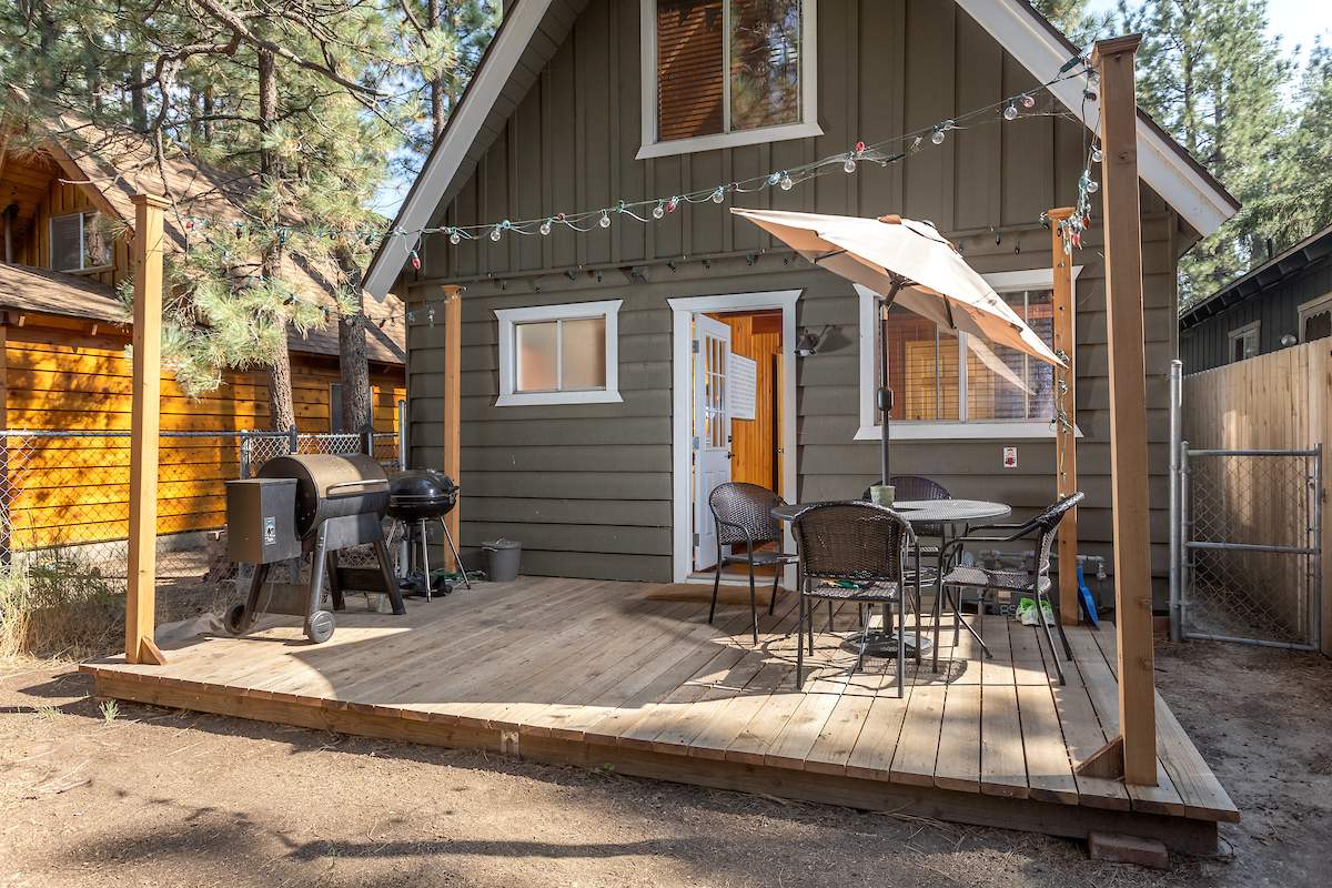 731 E Meadow Ln 731 E Meadow Ln