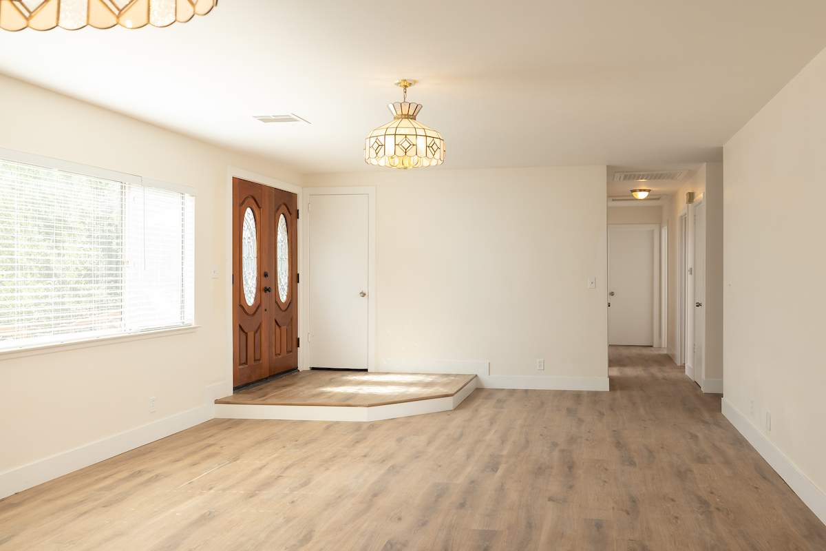 1037 Van Dusen Canyon Rd 1037 Van Dusen Canyon Rd