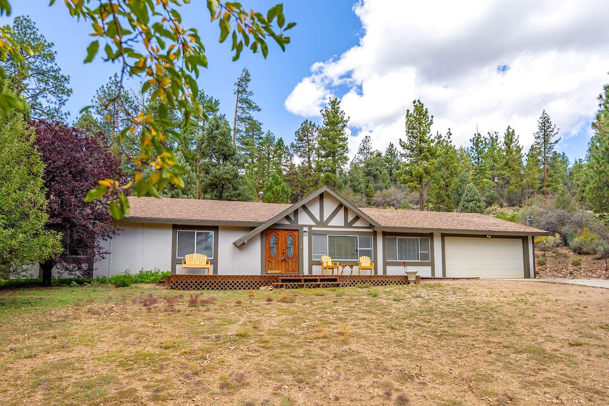 1037 Van Dusen Canyon Rd 1037 Van Dusen Canyon Rd