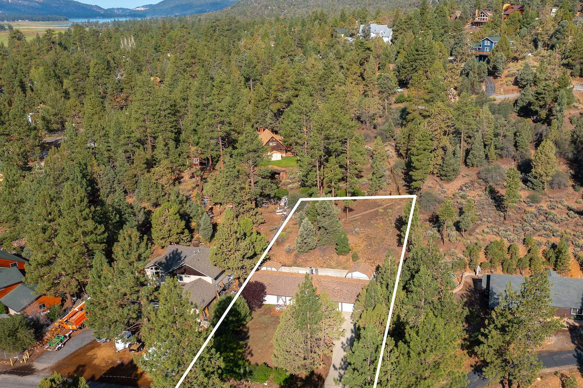 1037 Van Dusen Canyon Rd 1037 Van Dusen Canyon Rd