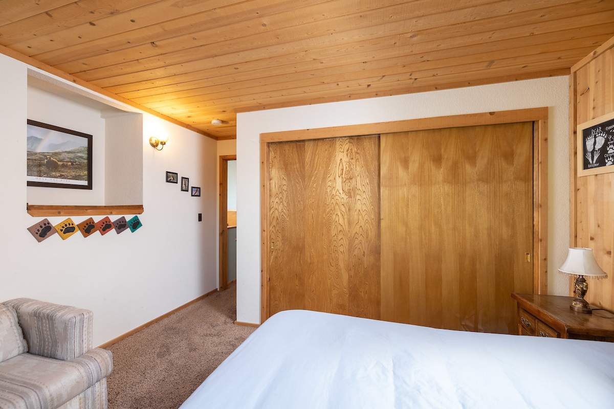 1195 S Minton Ave 1195 S Minton Ave