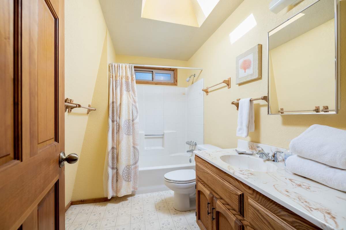 1195 S Minton Ave 1195 S Minton Ave