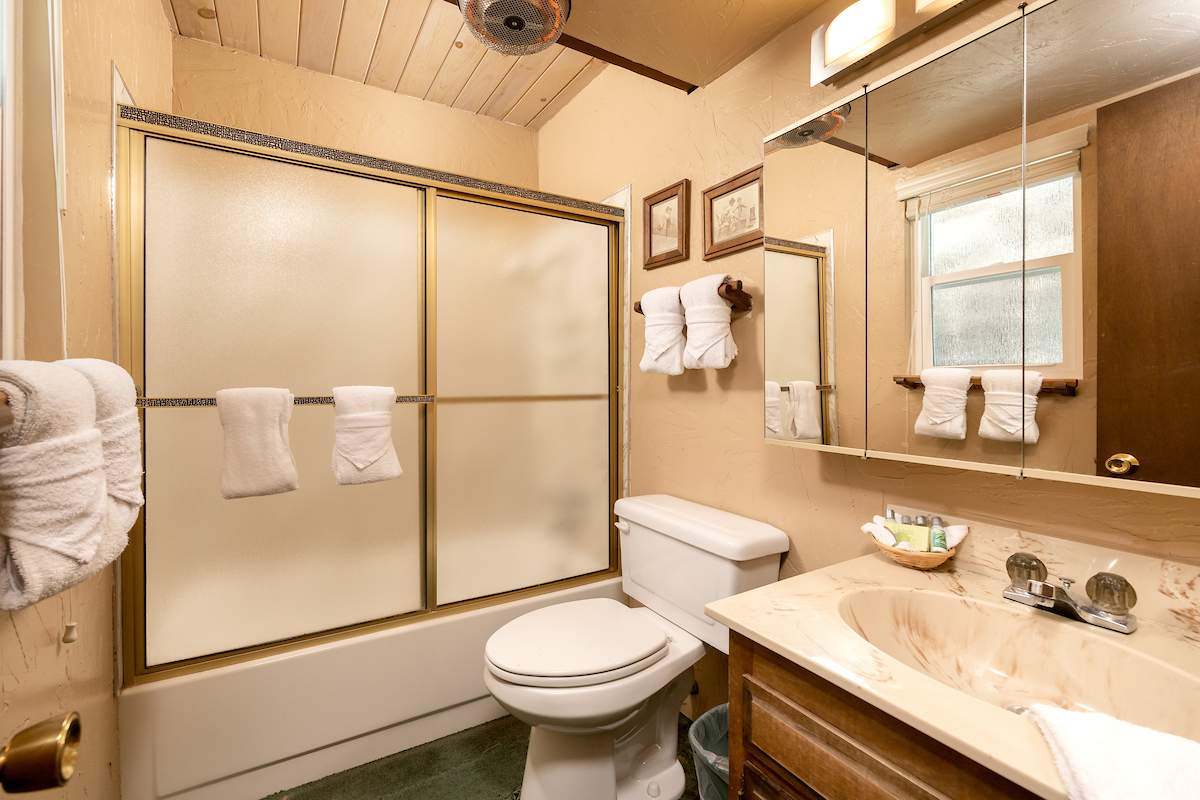 168 Teakwood Dr 168 Teakwood Dr