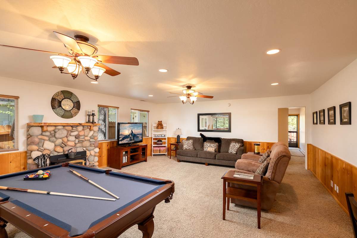 203 Knoll Rd 203 Knoll Rd