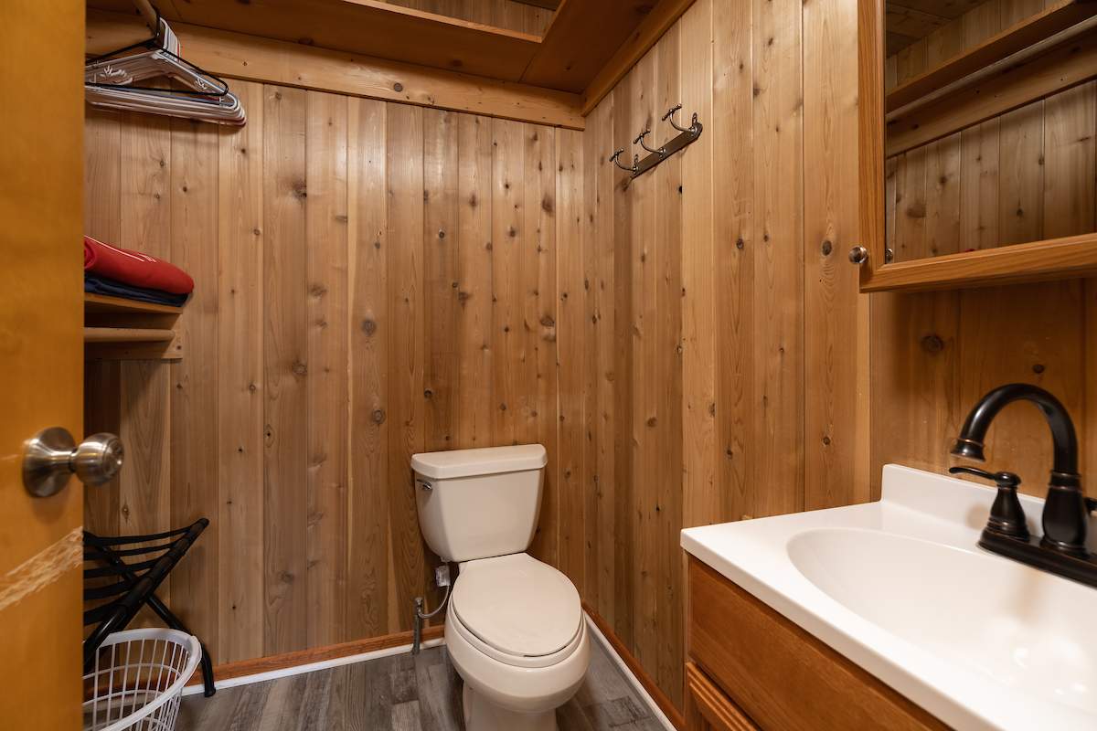 300 Los Angeles Ave 300 Los Angeles Ave