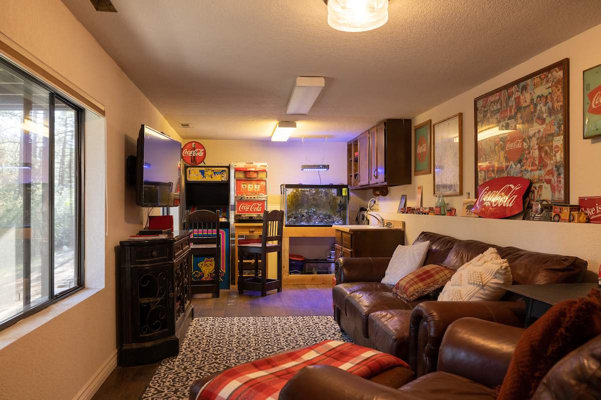 368 Olympic Dr 368 Olympic Dr