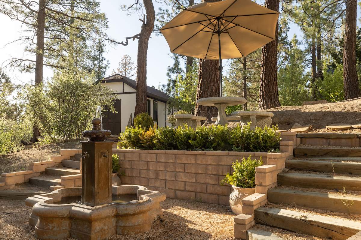 368 Olympic Dr 368 Olympic Dr