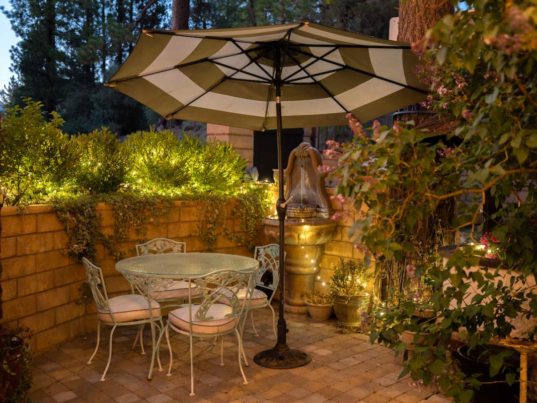 368 Olympic Dr 368 Olympic Dr