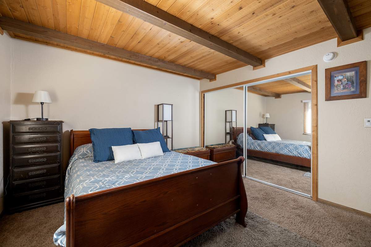 373 Victoria Ln 373 Victoria Ln