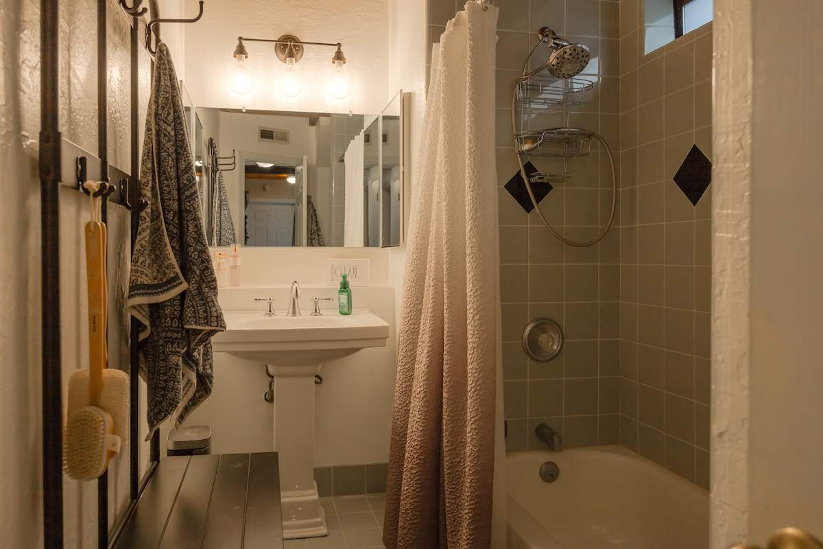 42533 Moonridge Road #4 42533 Moonridge Road #4