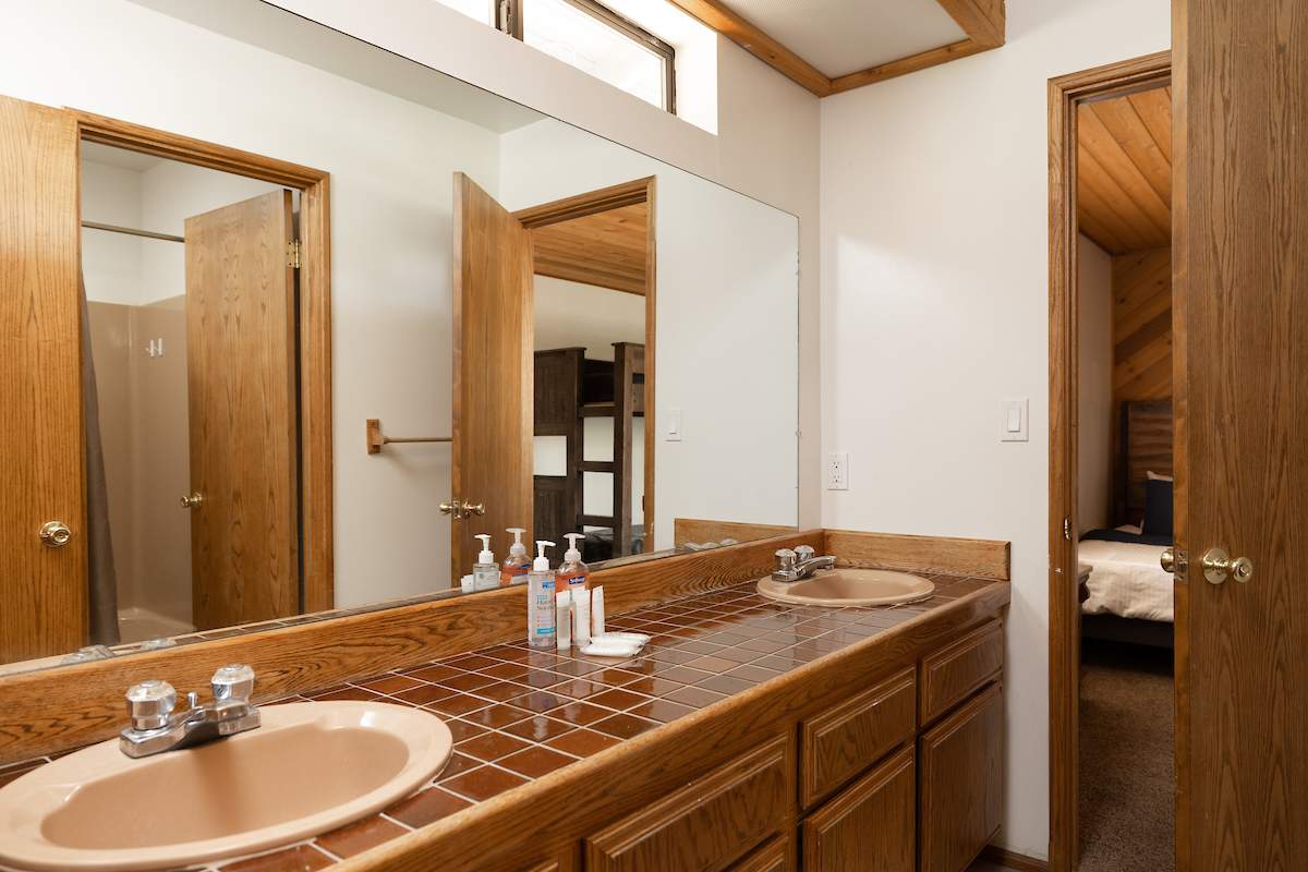 42656 Constellation Dr 42656 Constellation Dr