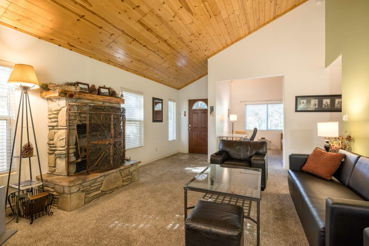 42726 Sonoma Dr 42726 Sonoma Dr