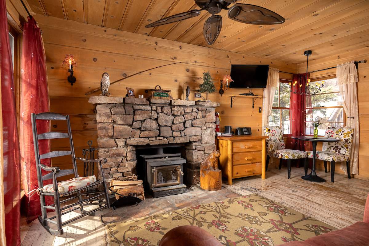 42770 Conifer Dr 42770 Conifer Dr