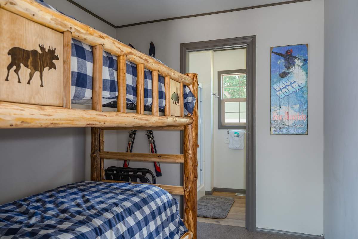 43136 Moonridge Rd 43136 Moonridge Rd