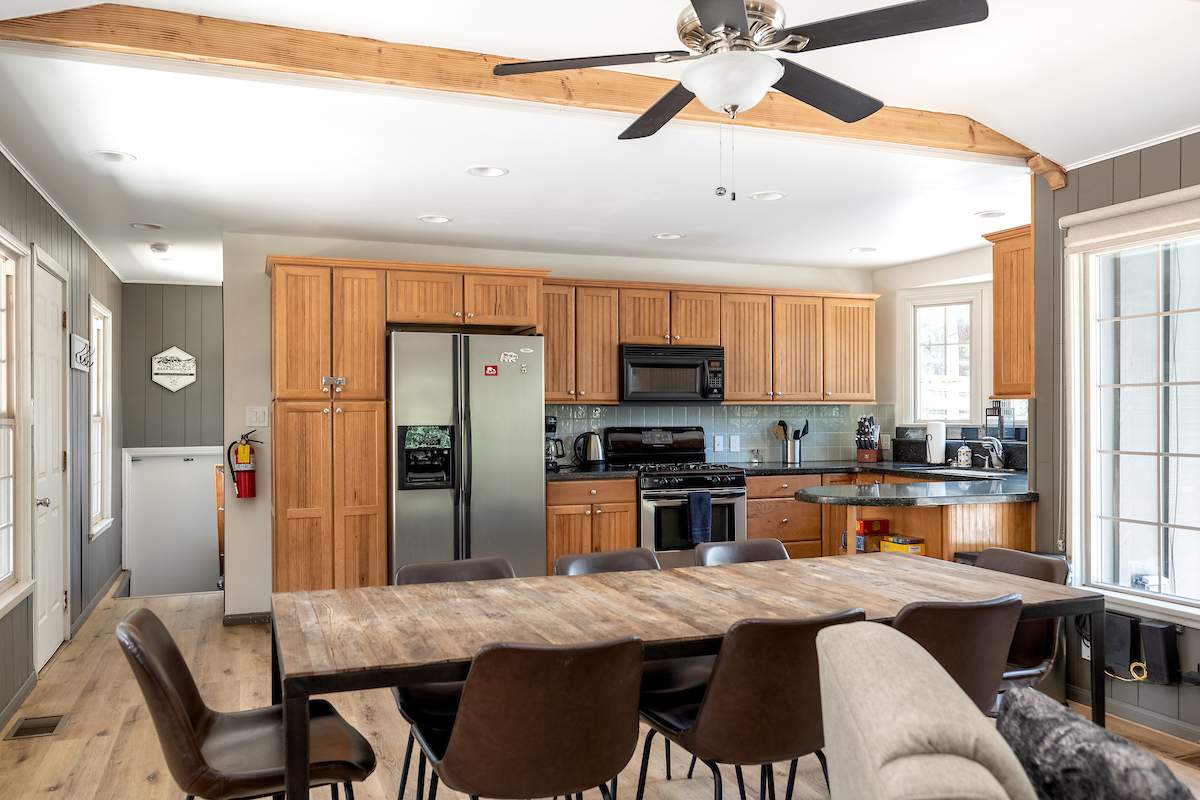 43136 Moonridge Rd 43136 Moonridge Rd