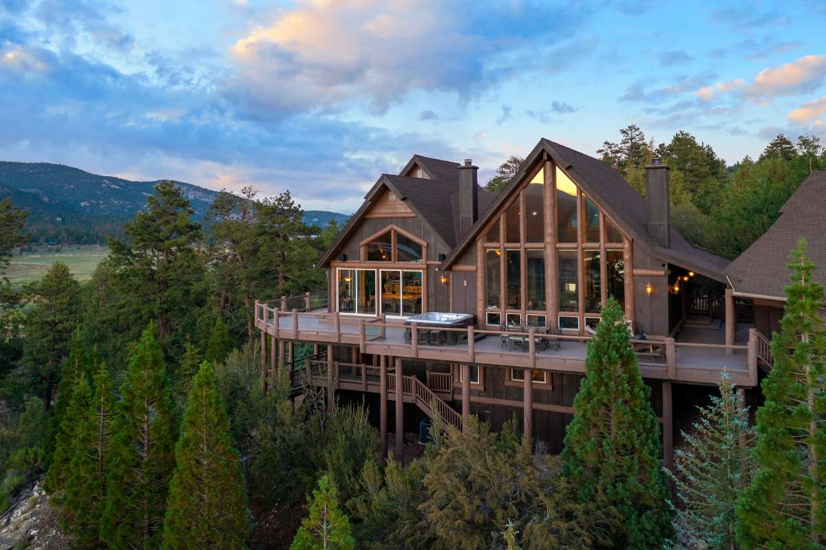 477 Windsong Pl 477 Windsong Pl