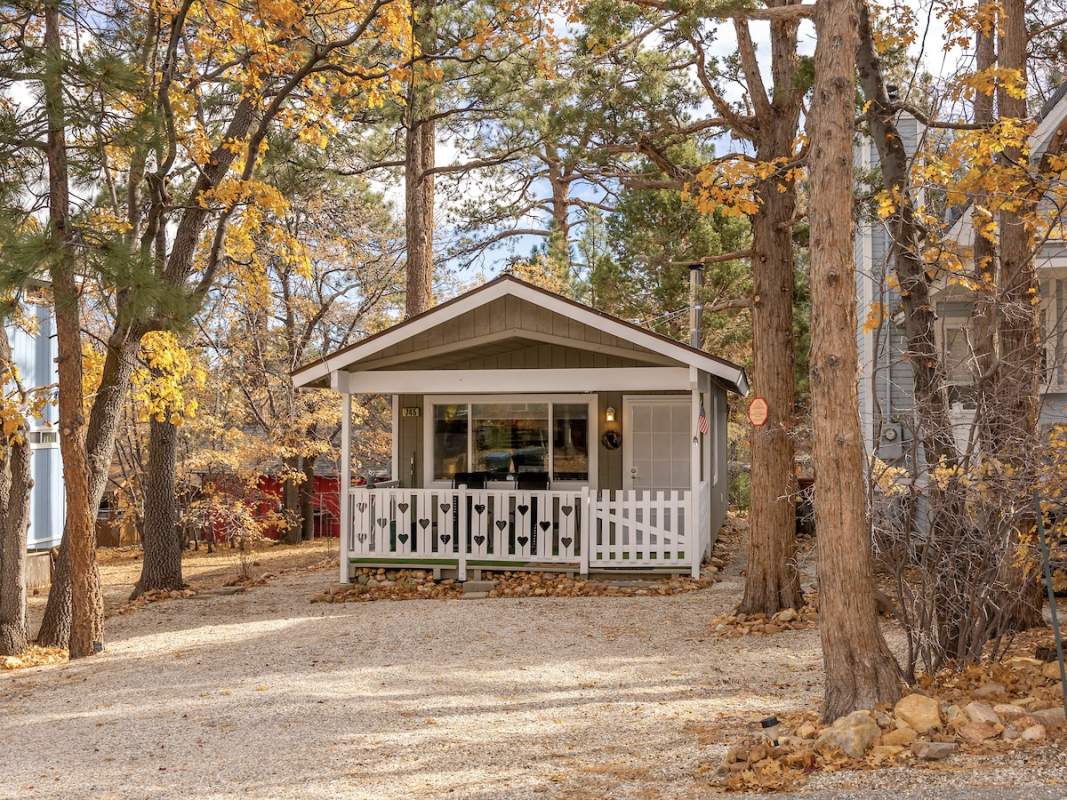 745 Cedar Ave 745 Cedar Ave