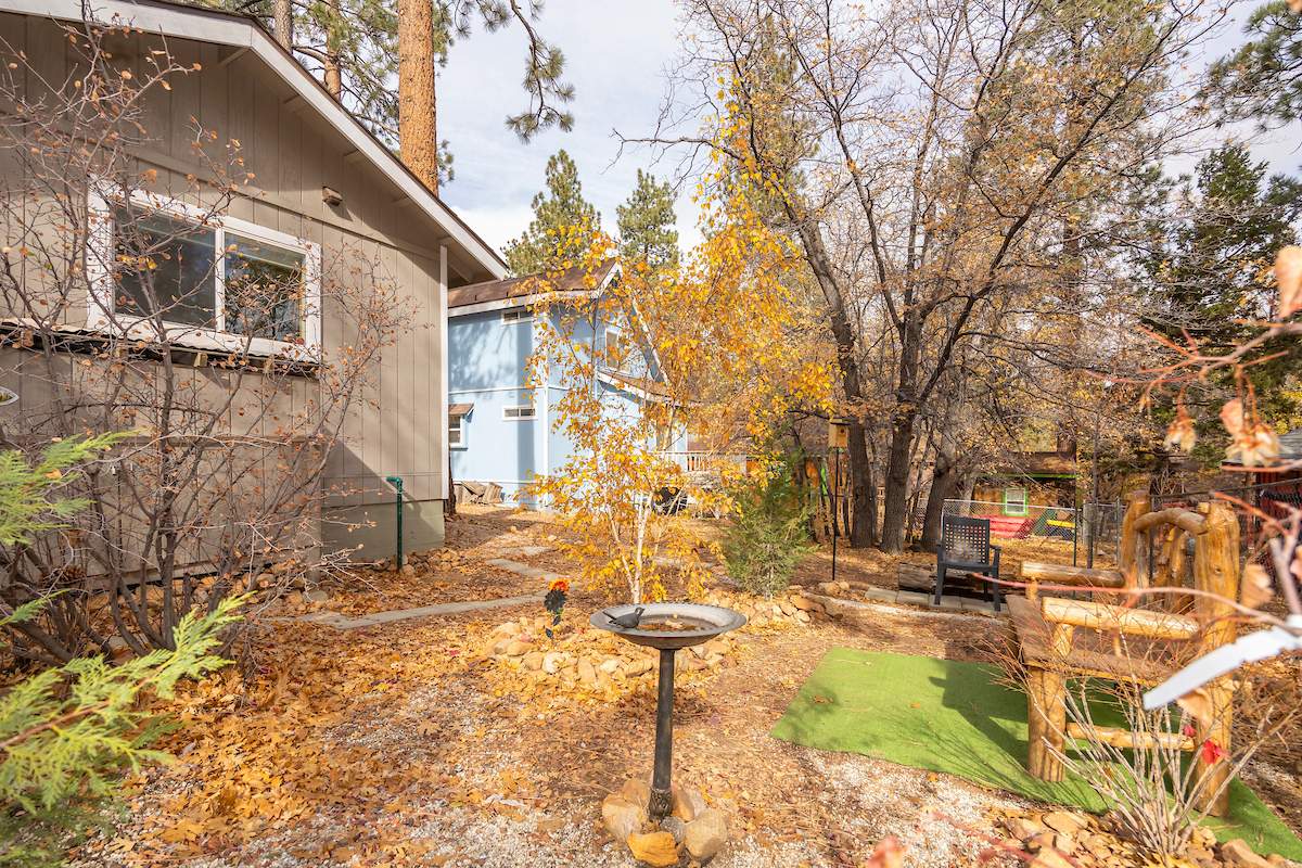 745 Cedar Ave 745 Cedar Ave