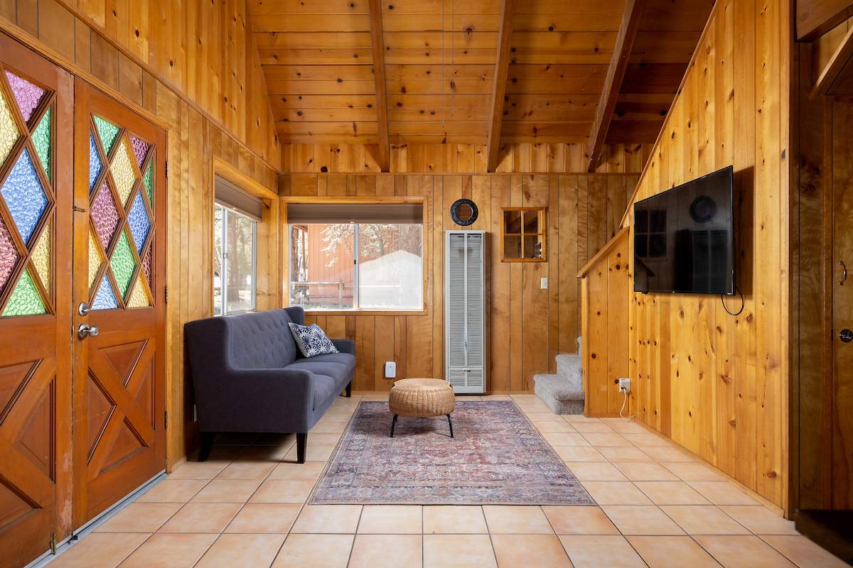 750 Los Angeles Ave 750 Los Angeles Ave