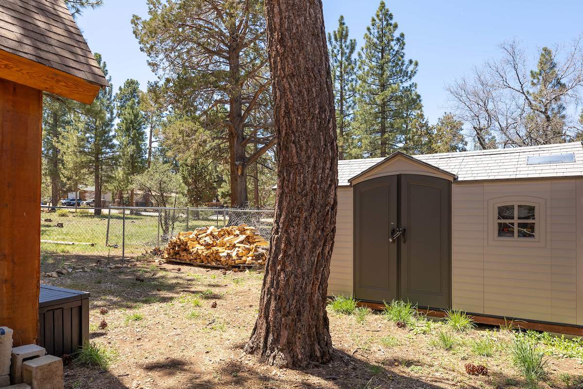 750 Los Angeles Ave 750 Los Angeles Ave