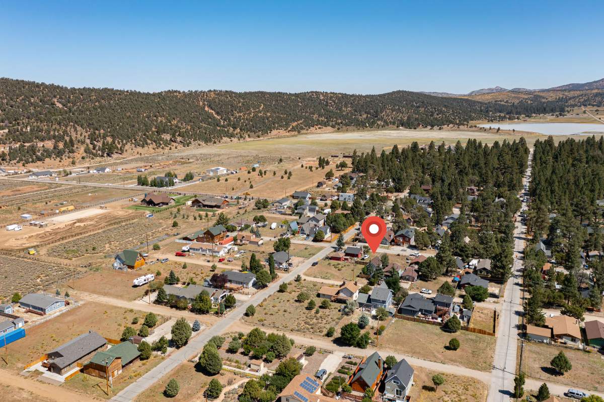 862 Spruce Ln 862 Spruce Ln