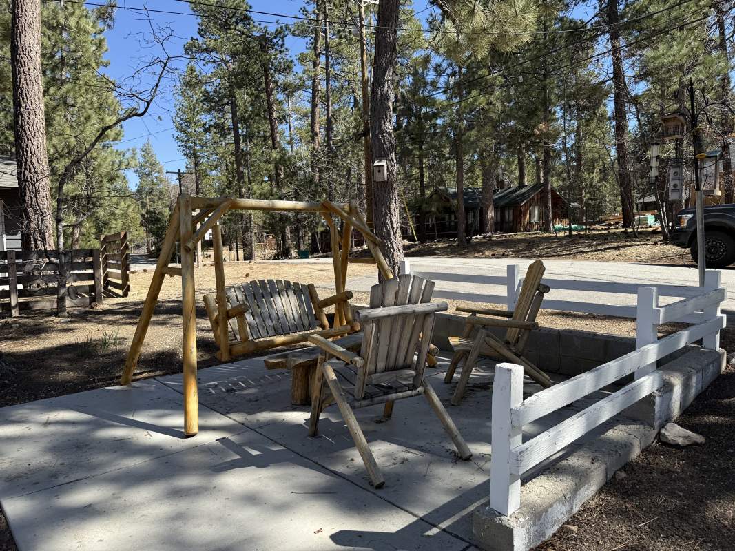 40110 Highland Rd 40110 Highland Rd