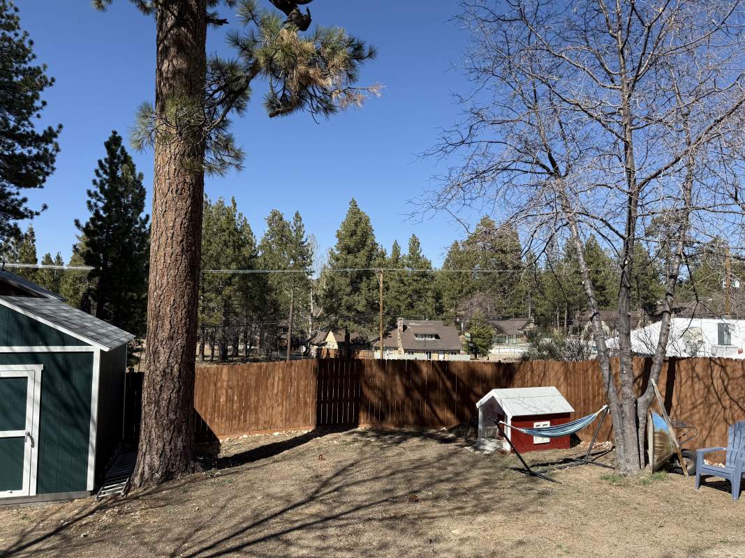 40110 Highland Rd 40110 Highland Rd