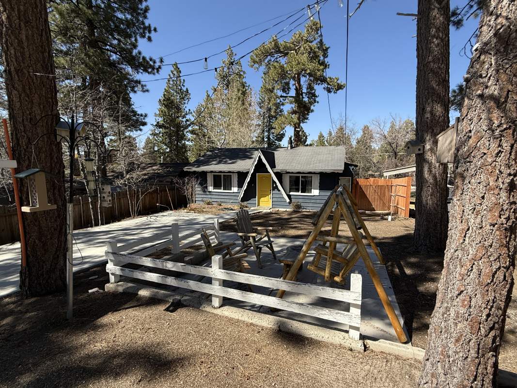 40110 Highland Rd 40110 Highland Rd