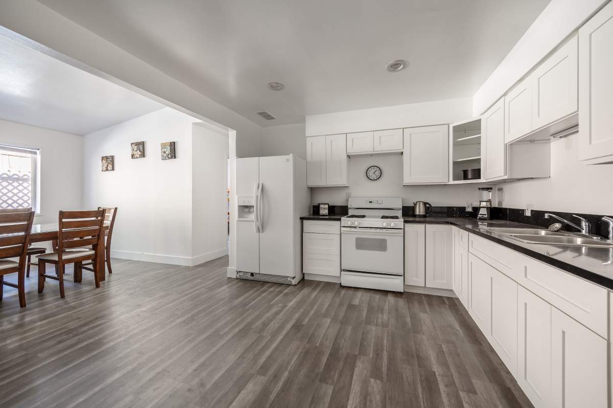 41436 Park Ave 41436 Park Ave