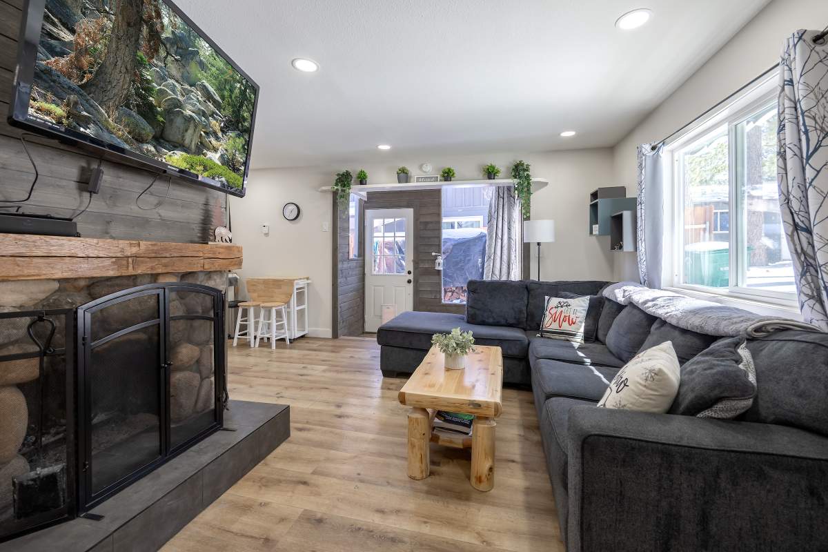 40110 Highland Rd 40110 Highland Rd