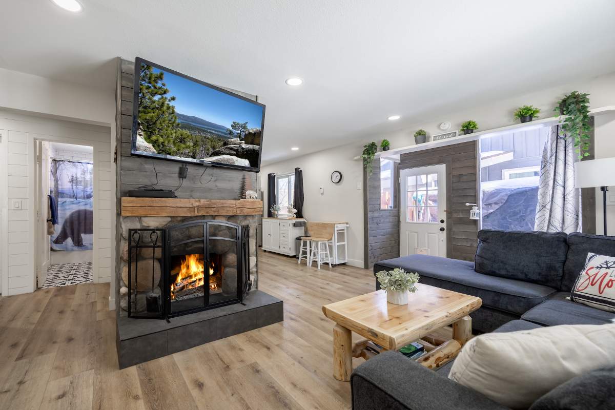 40110 Highland Rd 40110 Highland Rd