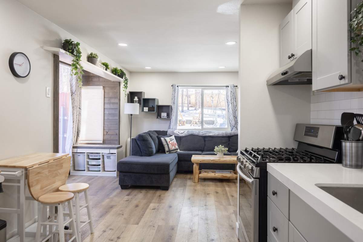 40110 Highland Rd 40110 Highland Rd