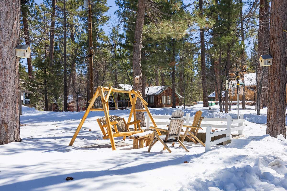 40110 Highland Rd 40110 Highland Rd