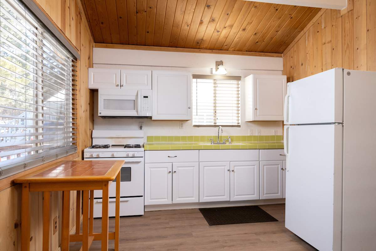 148 Spruce Ln 148 Spruce Ln