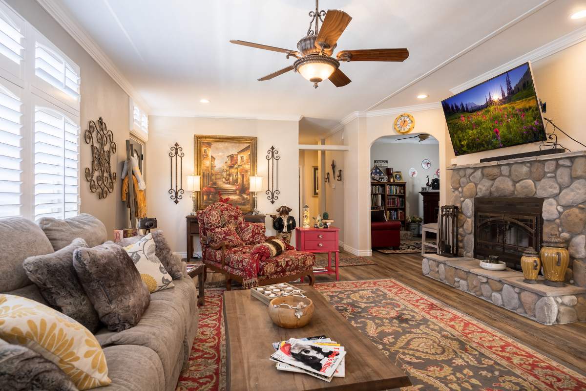 391 Montclair Drive #24 391 Montclair Drive #24