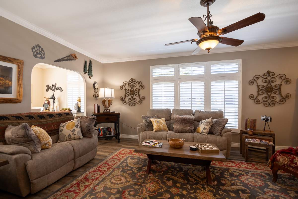 391 Montclair Drive #24 391 Montclair Drive #24