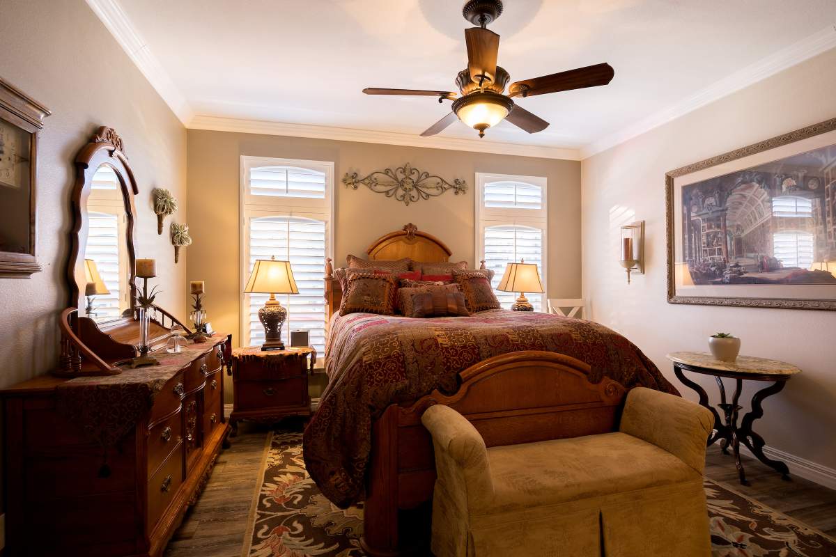 391 Montclair Drive #24 391 Montclair Drive #24