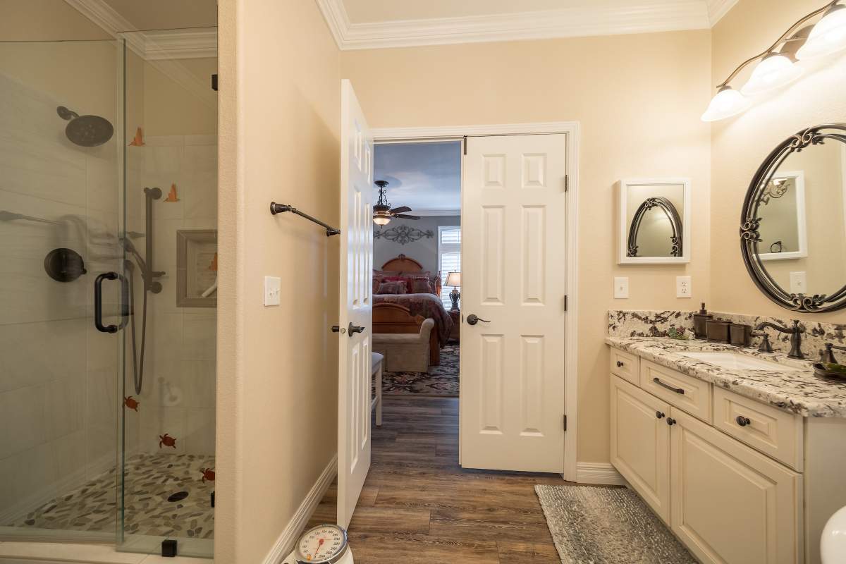 391 Montclair Drive #24 391 Montclair Drive #24