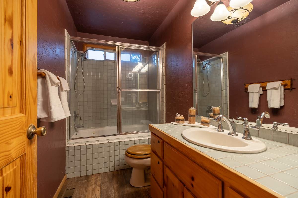 387 Oriole Dr 387 Oriole Dr