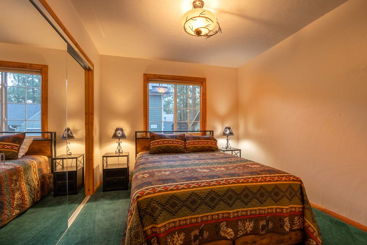 387 Oriole Dr 387 Oriole Dr