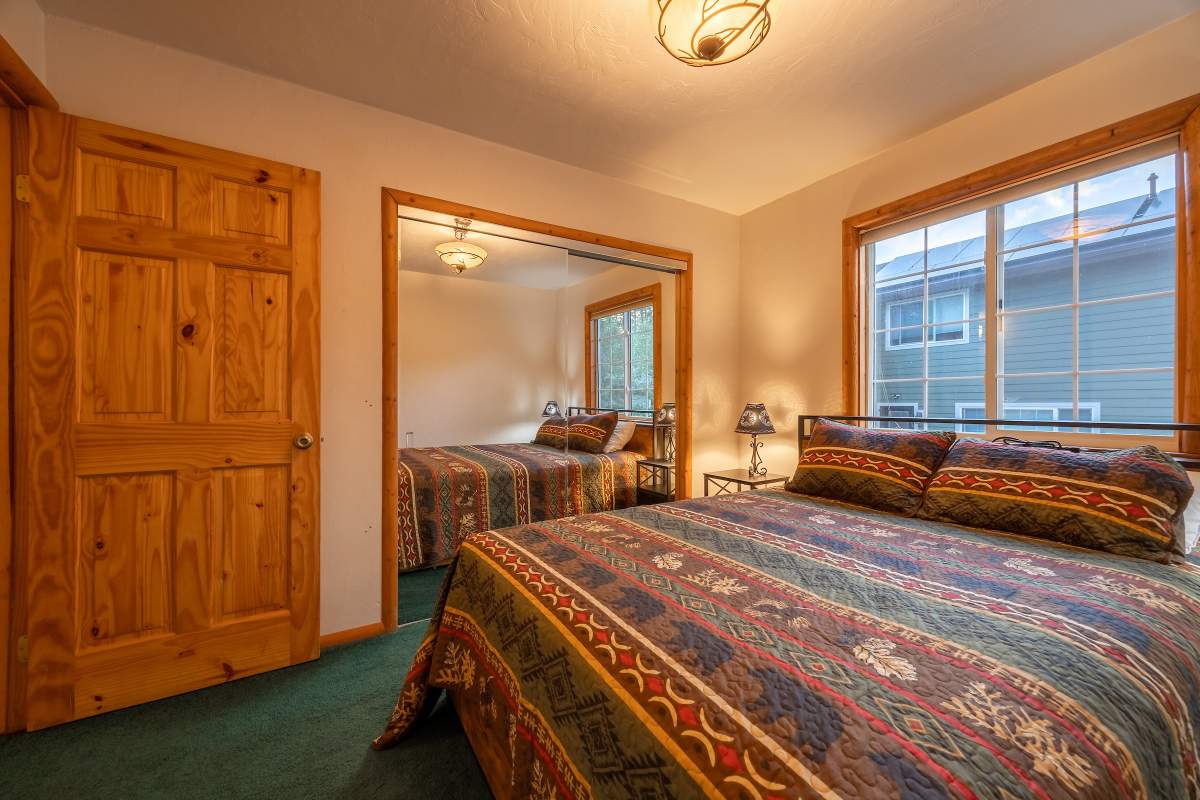 387 Oriole Dr 387 Oriole Dr