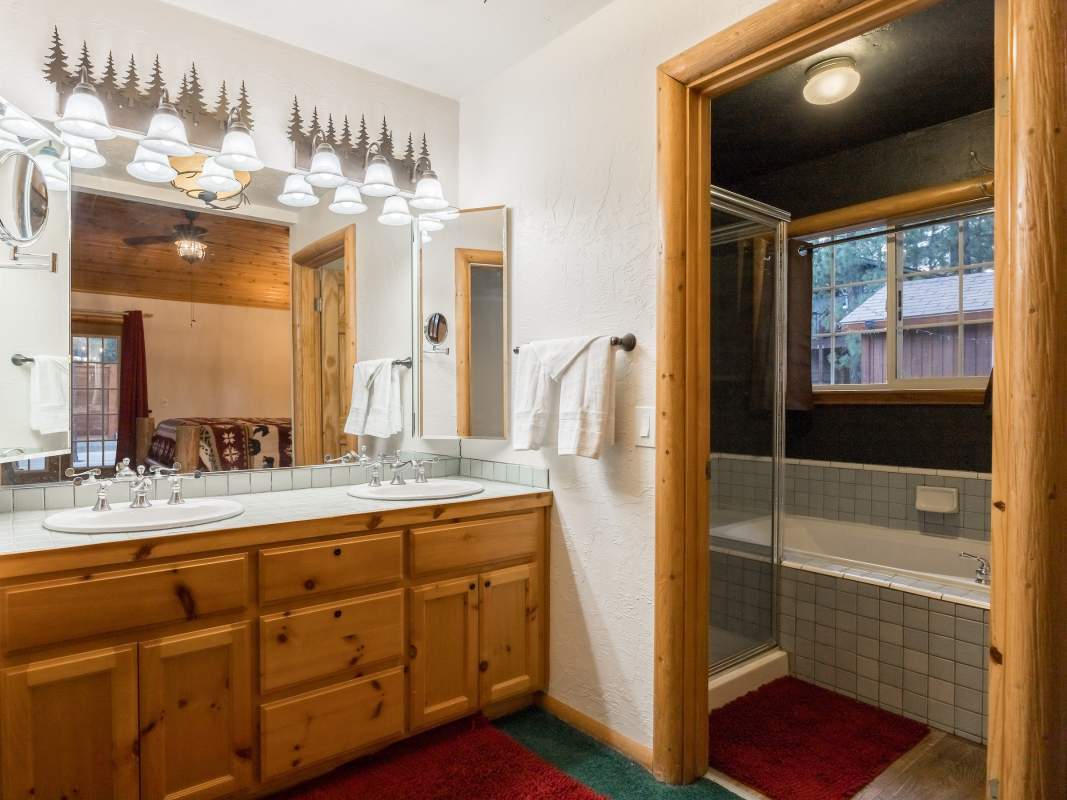 387 Oriole Dr 387 Oriole Dr