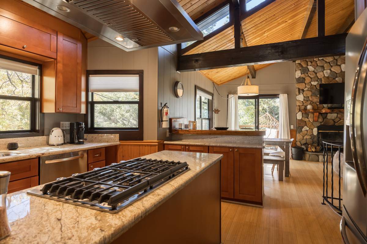 43556 Ridge Crest Dr 43556 Ridge Crest Dr