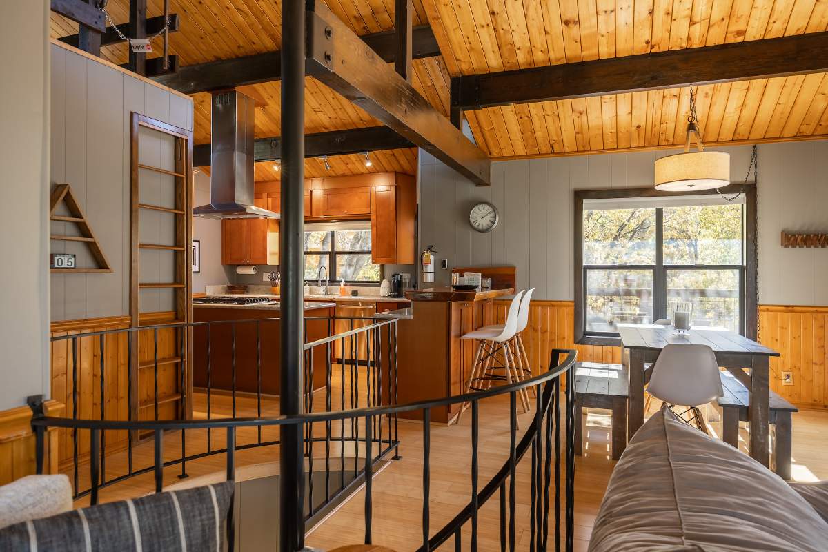 43556 Ridge Crest Dr 43556 Ridge Crest Dr