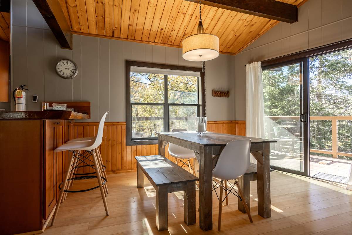 43556 Ridge Crest Dr 43556 Ridge Crest Dr