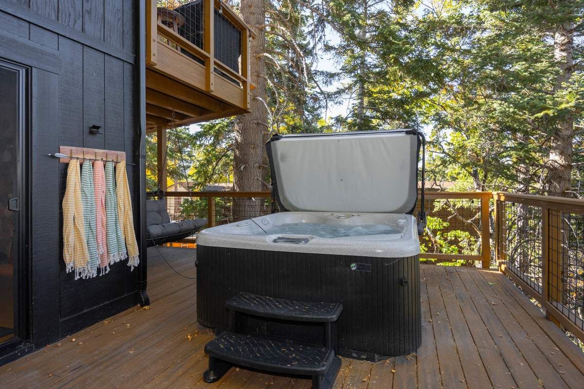 43556 Ridge Crest Dr 43556 Ridge Crest Dr