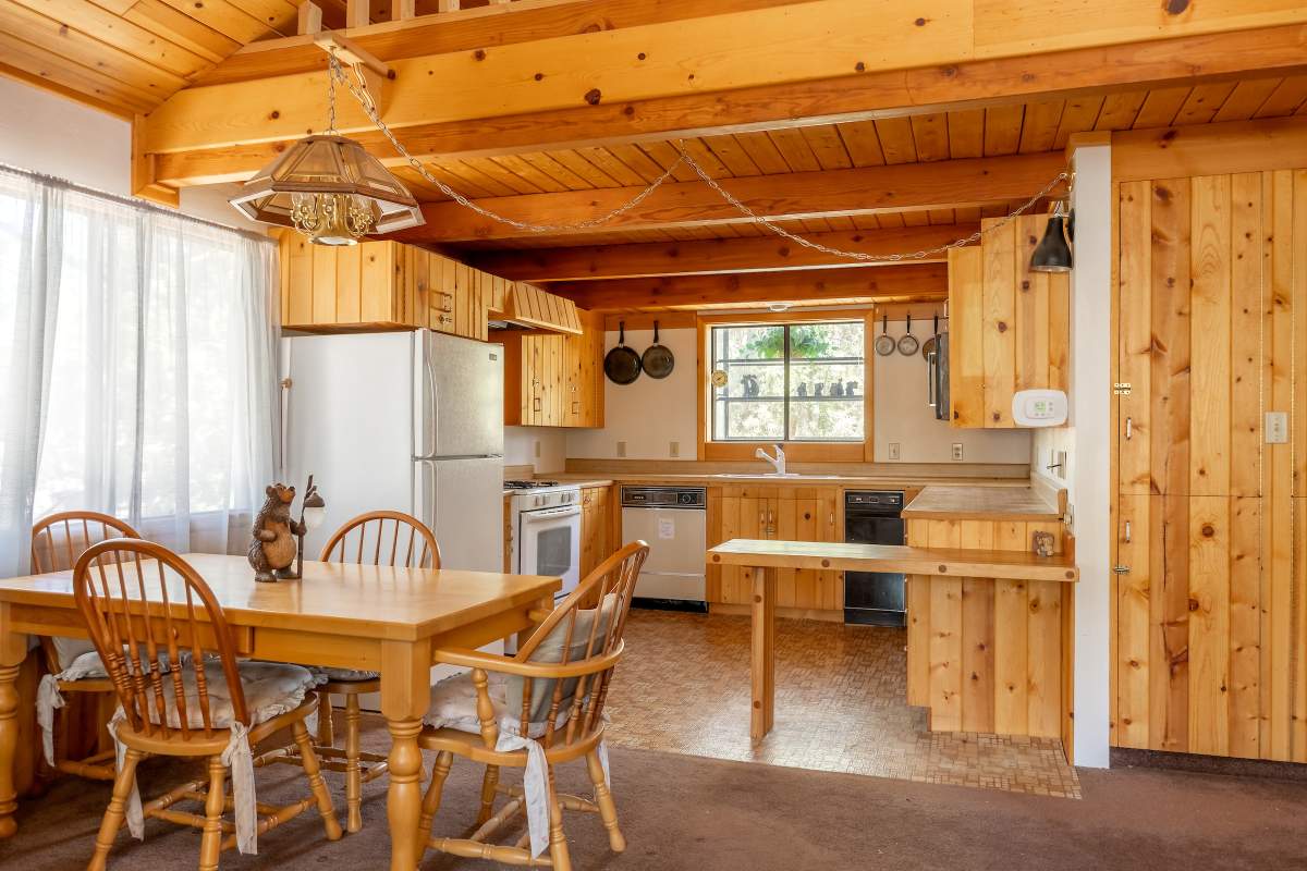 771 Woodland Dr 771 Woodland Dr