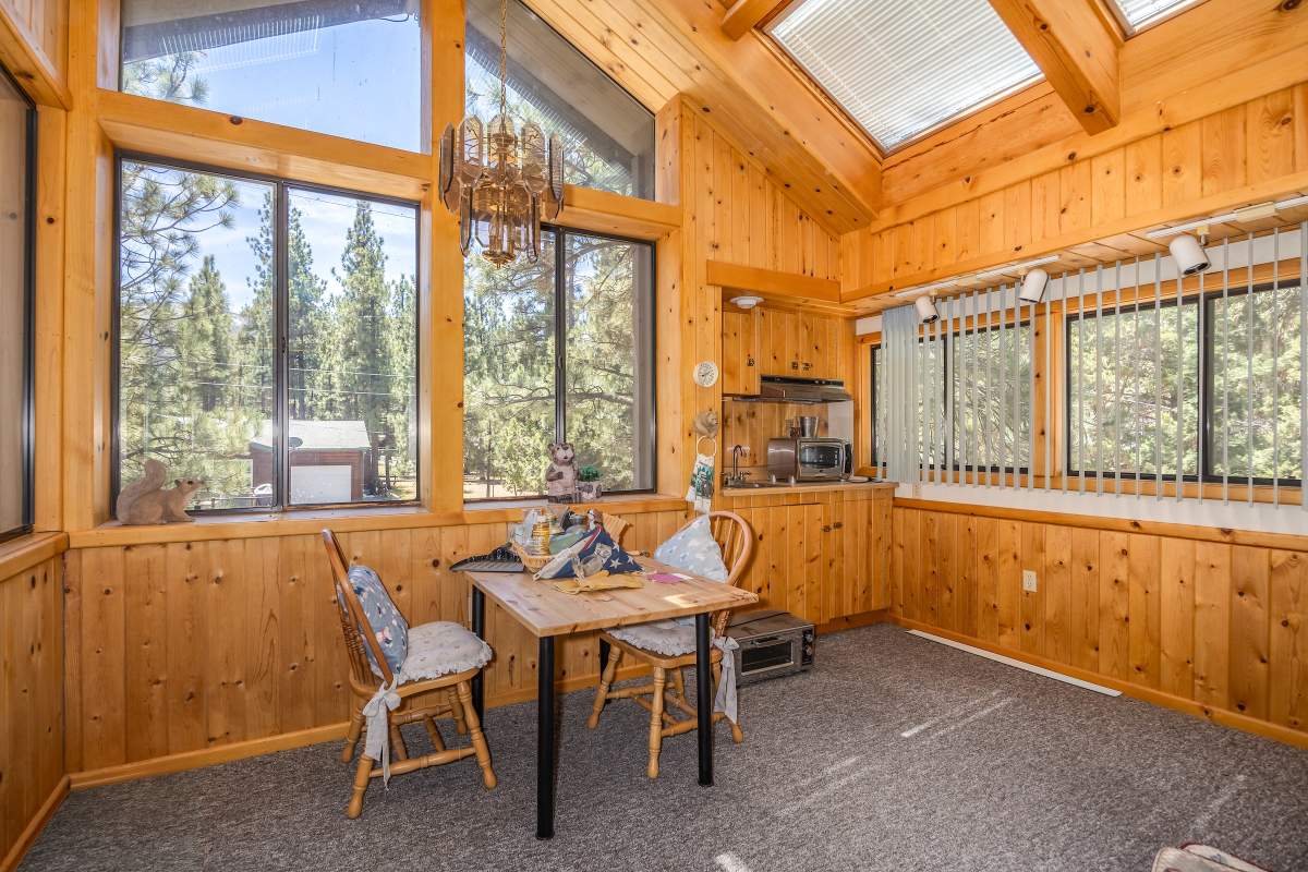 771 Woodland Dr 771 Woodland Dr