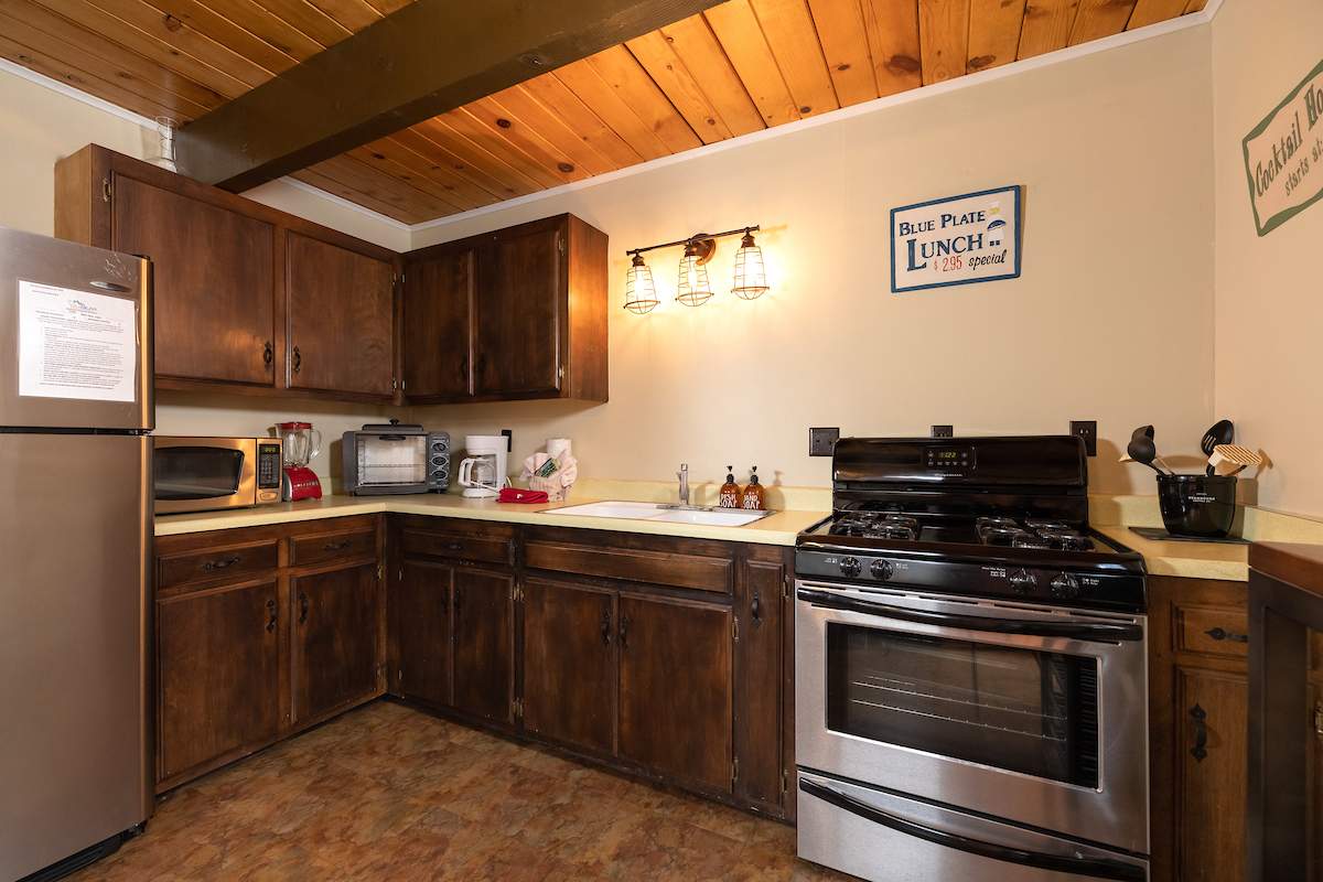 1510 Tuolumne Rd 1510 Tuolumne Rd